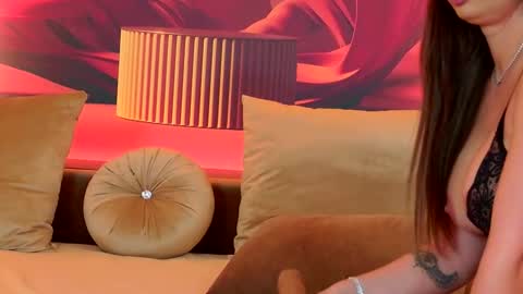 Ruby Luxe online show from September 18, 5:22 am