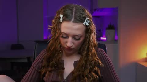 Mila online show from April 6, 5:36 pm