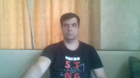 rusqadisx online show from April 1, 6:25 am