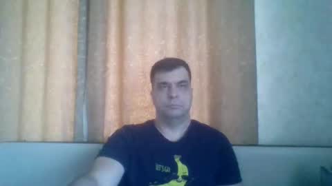 rusqadisx online show from December 5, 7:18 am