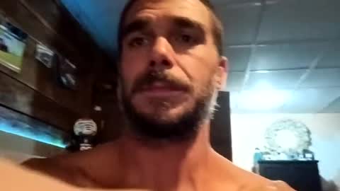 ryan198650 online show from July 25, 9:24 pm