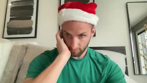 Snapshot of ryanandchadcb chatting on December 4, 6:55 pm Ryan  Chad online show from December 4, 6:55 pm