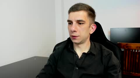 Andrew C. online show from April 24, 9:06 pm