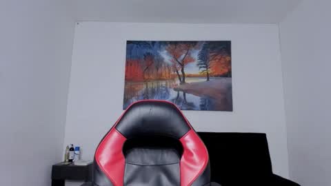 ryanwhite3 online show from February 13, 2:37 am