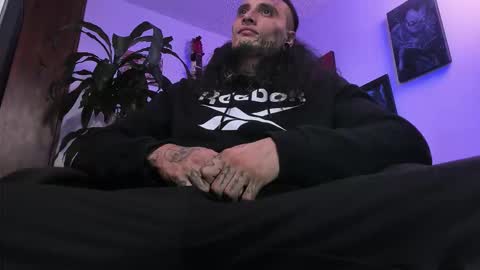 leopmonk help me reach 100 thumbs up online show from November 29, 1:46 am