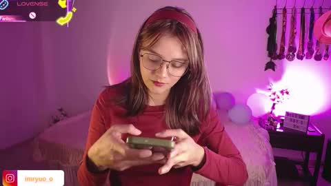 Ryuna      online show from November 13, 4:37 am