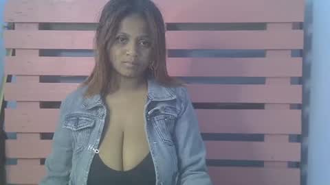 rywanna online show from June 19, 7:20 pm