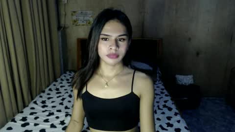 s1nfulmaxx online show from July 10, 2:22 pm