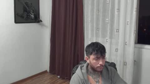 s1nmaster online show from December 1, 1:14 am