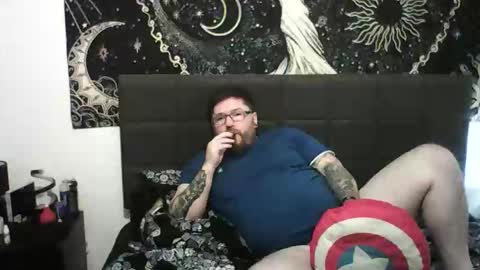 s3xtr69 online show from April 16, 7:03 pm