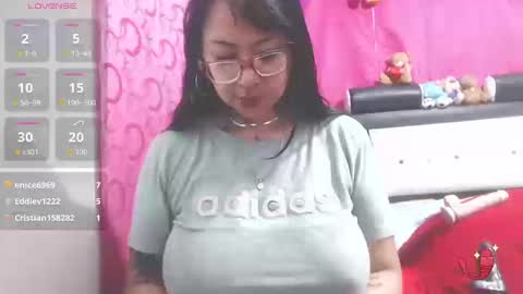 saalomee 1 online show from September 9, 12:21 am