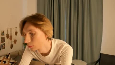 sableflux online show from February 28, 7:01 am