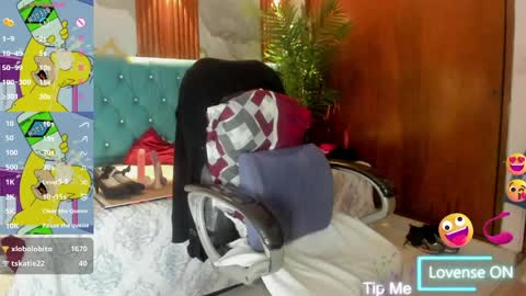 SABRINA online show from April 18, 7:58 pm