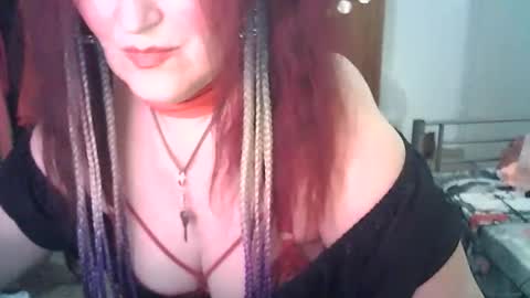 SabrinaXlovess online show from April 7, 6:32 pm