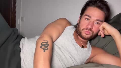 Sachaa online show from January 26, 3:47 pm