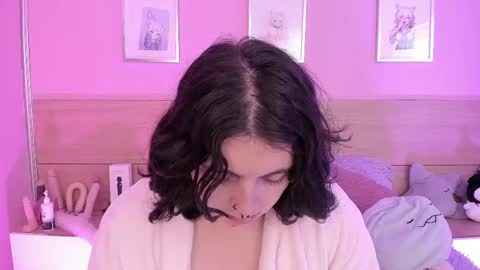 Ig  online show from March 8, 10:32 am