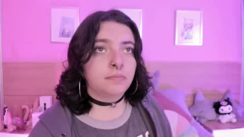 Ig  online show from March 6, 12:41 pm