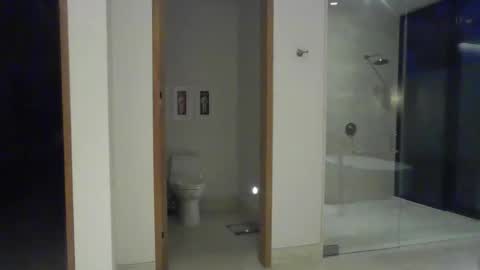 sacredbull90 online show from April 11, 2:05 am