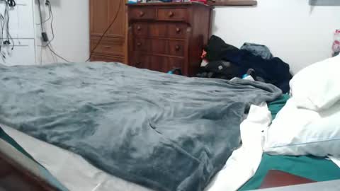 dadbod online show from March 7, 8:14 am