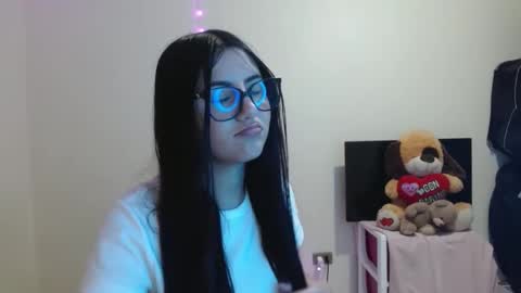 Sahaliefox  online show from October 8, 11:21 pm