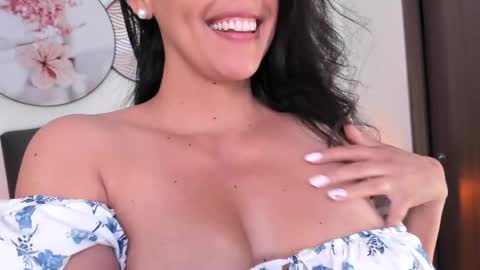 Sahara Garcia online show from March 12, 6:43 pm