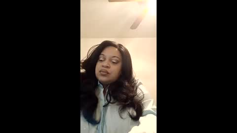 Queen Serenity online show from May 16, 1:35 am