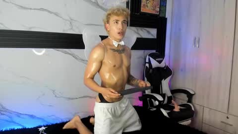 Juan online show from October 29, 2:02 am