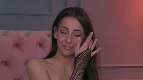 Sally online show from December 13, 7:53 pm