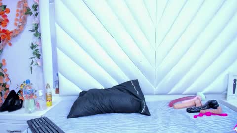 salmasanto online show from February 28, 3:10 am