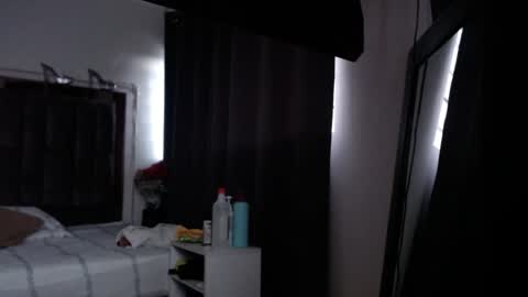 Salmma online show from April 10, 11:15 am