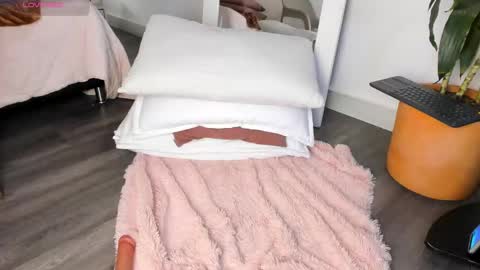 Salo     online show from March 9, 5:06 pm