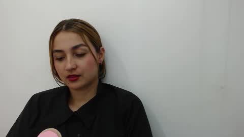 SALOME online show from November 13, 7:49 pm