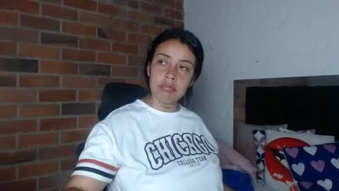   online show from April 25, 11:35 pm