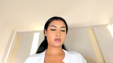   online show from November 20, 9:01 pm