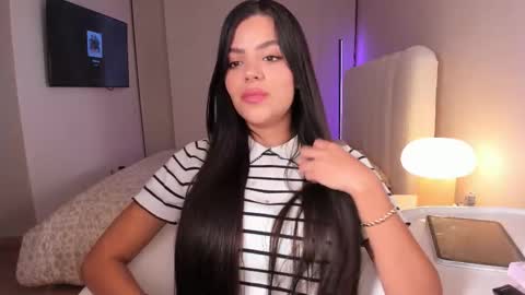 Snapshot of salomee_11 chatting on September 28, 3:48 am salo online show from September 28, 3:48 am