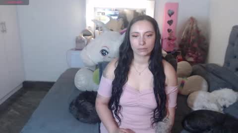 yenny online show from September 17, 11:30 pm