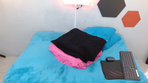 martina online show from February 23, 10:49 am