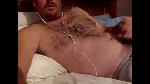 Snapshot of salty612 chatting on September 16, 9:55 am salty612 online show from September 16, 9:55 am