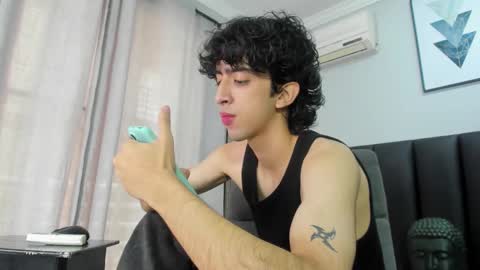 salvatore  online show from February 15, 2:44 pm