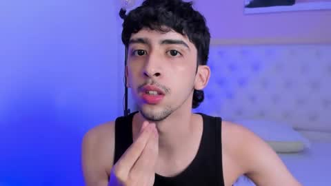 salvatore  online show from October 12, 8:32 pm