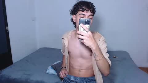 sam__cute online show from October 28, 6:36 am