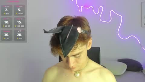 Sam Clark online show from December 4, 5:07 am