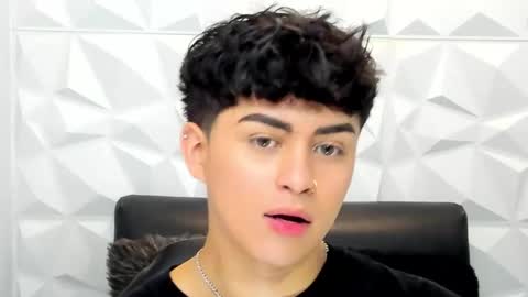 Sam online show from November 14, 2:41 pm