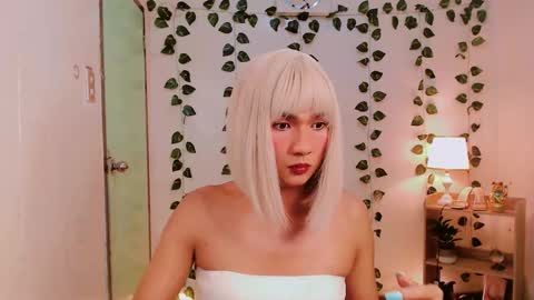 sam online show from February 24, 1:57 am