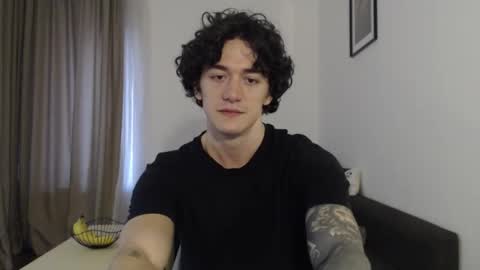 Sam online show from January 18, 3:21 pm