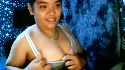 sam_yang09 online show from July 15, 12:16 am