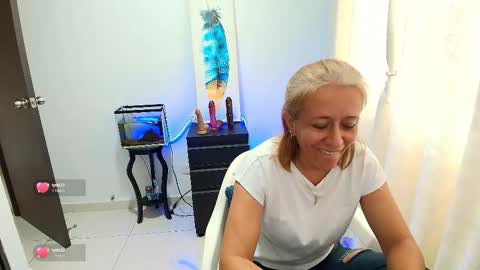 Snapshot of samanta_stone69 chatting on October 22, 10:11 pm Samanta Stone online show from October 22, 10:11 pm