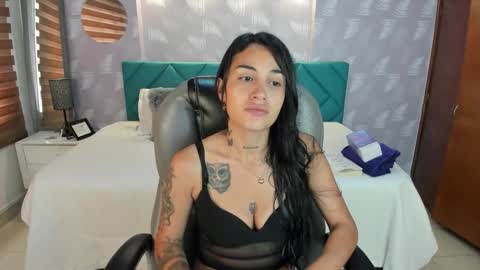 Snapshot of samantha__gomez1 chatting on October 13, 12:51 pm natalia online show from October 13, 12:51 pm