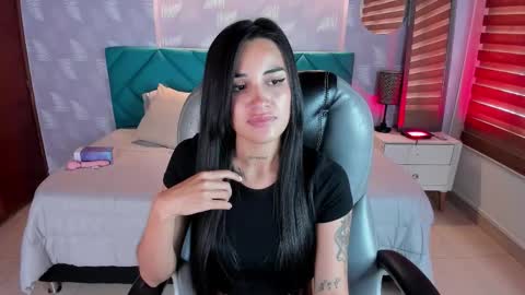 Snapshot of samantha__gomez1 chatting on September 9, 1:33 pm natalia online show from September 9, 1:33 pm