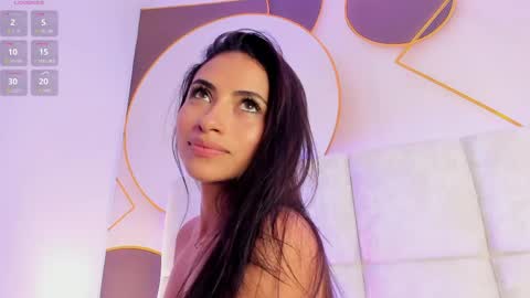 Samantha Beckham online show from May 14, 10:52 pm